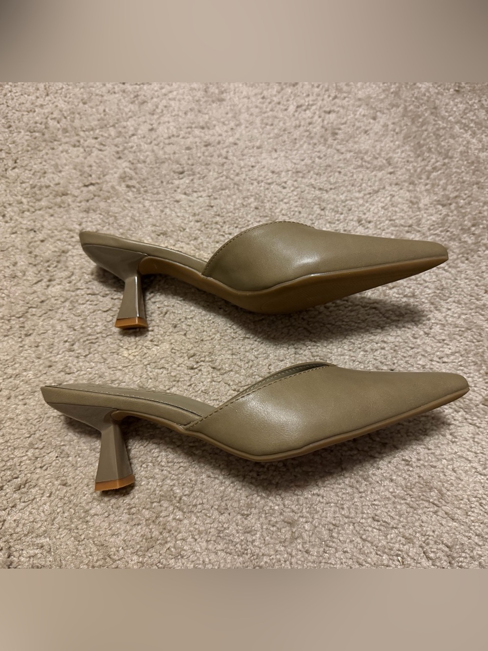 Jason Wu Pointed Toe Kitten Heel Mules Taupe Olive Size 6.5 - Picture 5 of 7